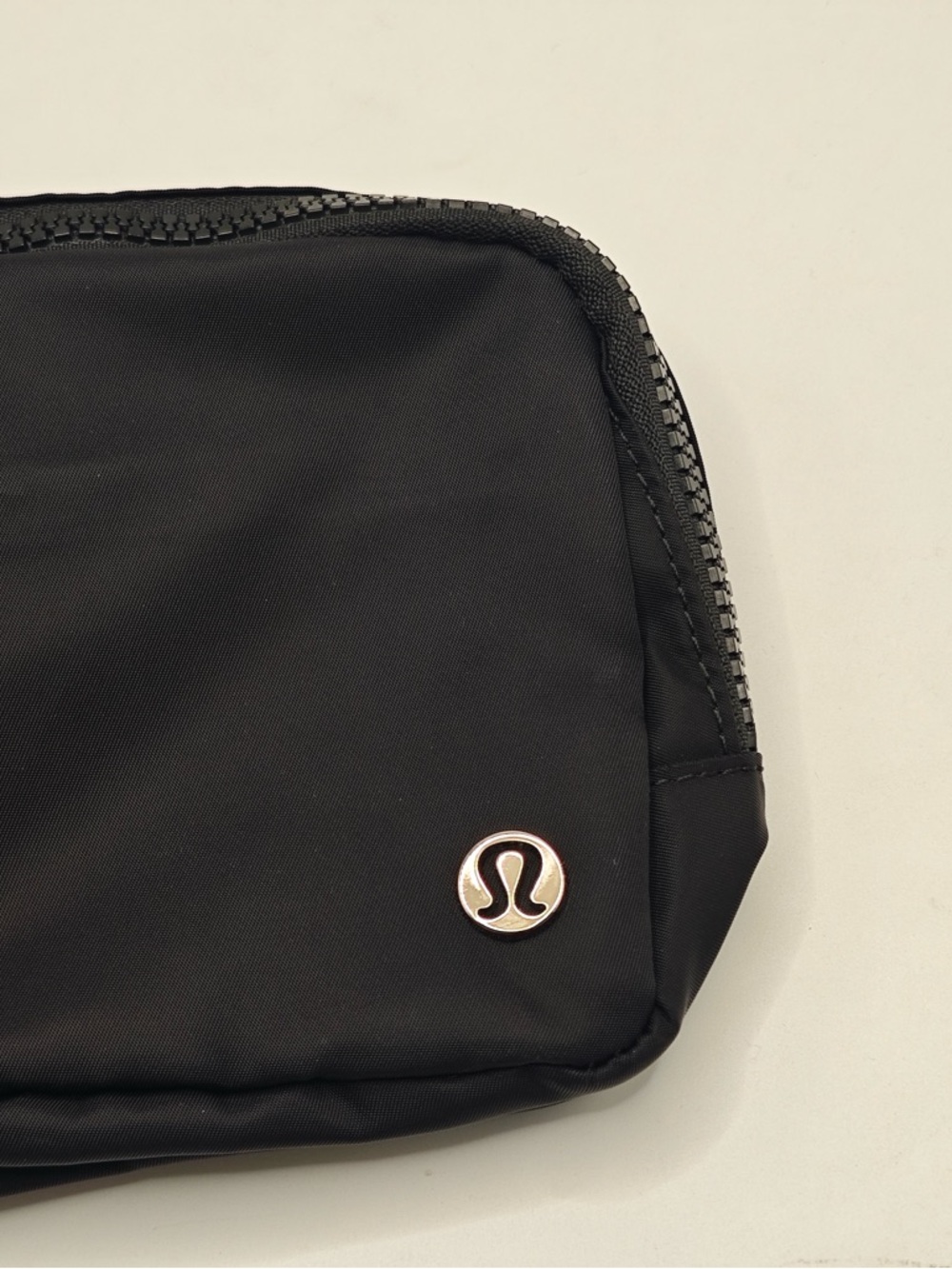 lululemon athletica Black Compact Travel Pouch - Picture 3 of 5